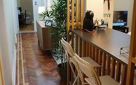 Avenida Great Apartment